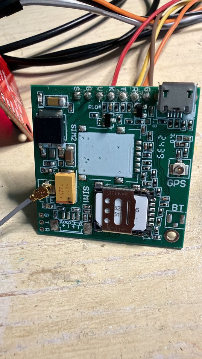 Lato saldature A7670E con marking modulo + IMEI etichetta